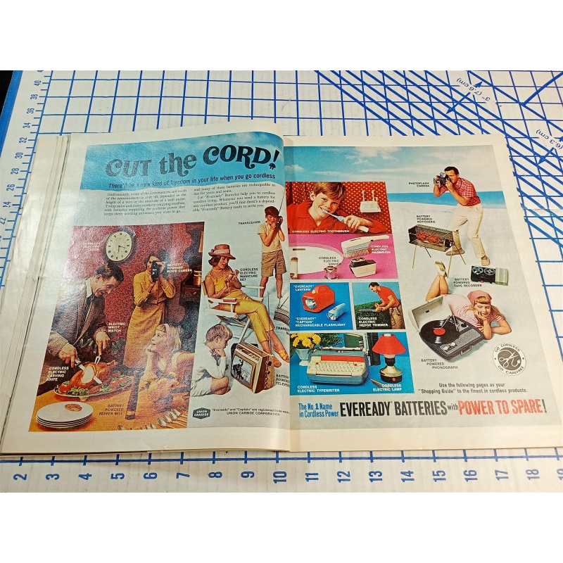 HOUSE AND GARDEN MAGAZINE MAY 1966