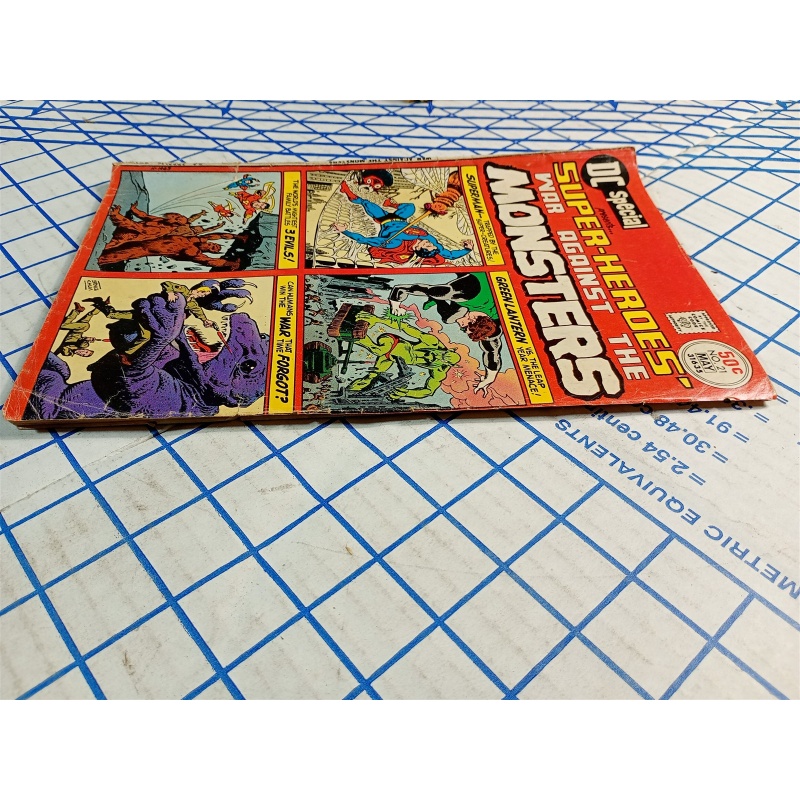 DC SPECIAL COMIC, Super Heroes War Against the Monsters, April/May 1976, No 21