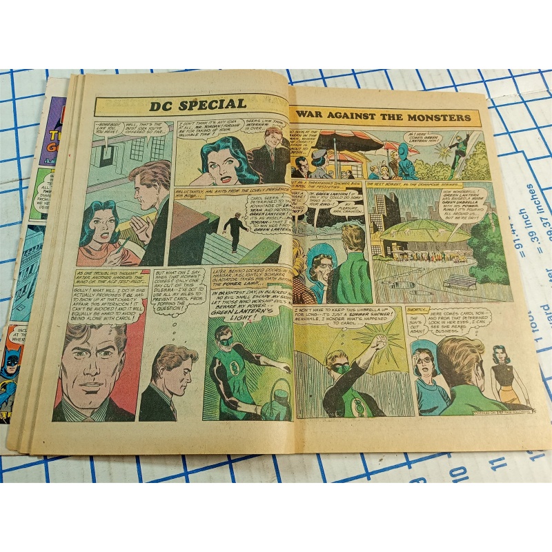 DC SPECIAL COMIC, Super Heroes War Against the Monsters, April/May 1976, No 21