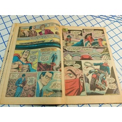 1972 DC Comics Worlds Finest #214 Starring Superman & The Vigilante