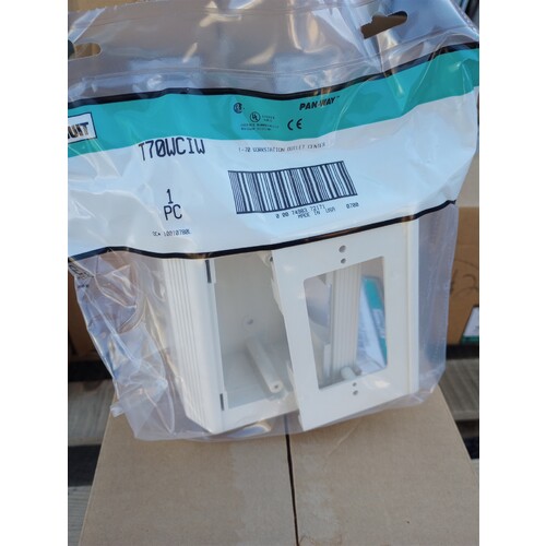 Panduit Corp T70WCIW Panduit T70WCIW T-70 Workstation Outlet Center