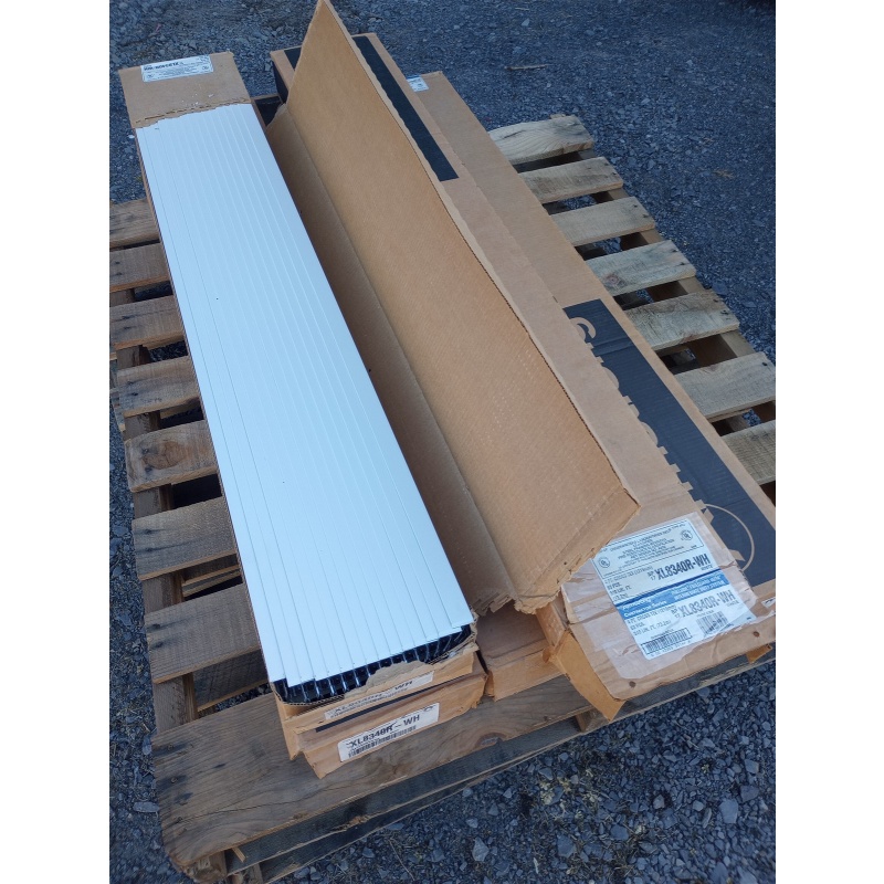 Box of 60 Armstrong XL8340RWH Prelude Cross Tee, White, 1-3/8" H 48" L 15/16" W