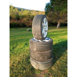 2003 Nissan 350Z - 18 Rims - Wheels & Tires 225 / 45 ZR18