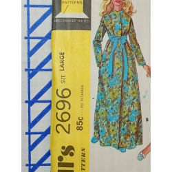 Vintage Sewing Pattern 1970 McCalls 2696 Dressing Gown/Robe Sz L