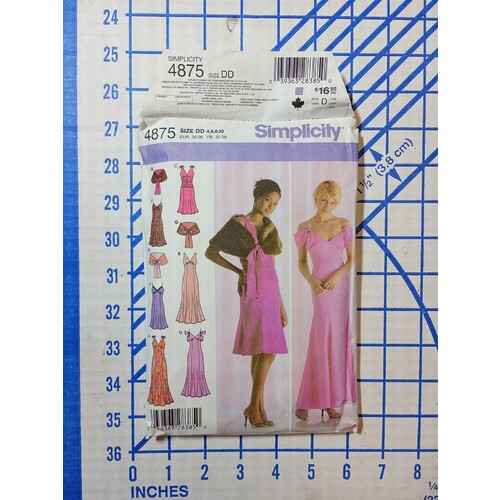 Simplicity Sewing Pattern Womens EVENING PROM DRESS 4875 Sz DD 4,6,8,10