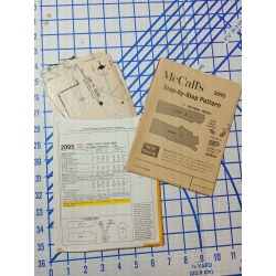 McCalls 2095 MISSES/ JUNIORS IN 3 DRESS VERSIONS SZ. 16