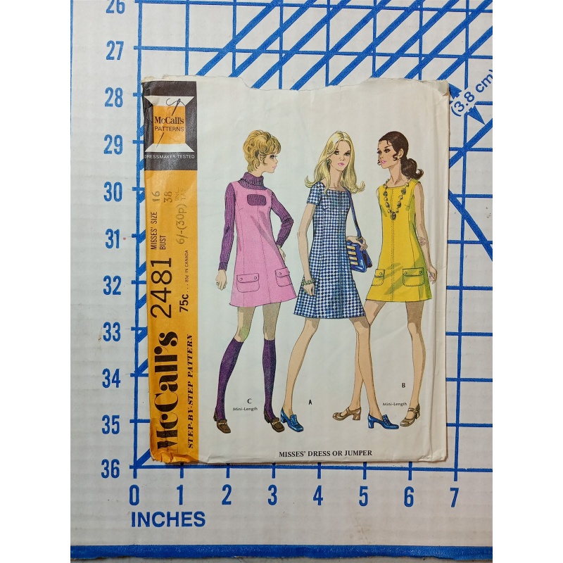McCalls Vintage Jumper Dress Pattern 2481 CUT 1970 SZ.16