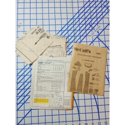 McCalls Vintage Jumper Dress Pattern 2481 CUT 1970 SZ.16