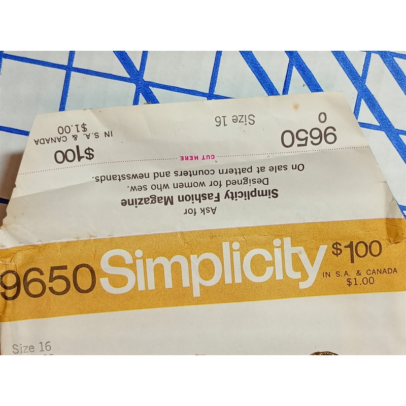 Vintage Simplicity 9650 Sewing Pattern - Misses Outfit - Size 16 