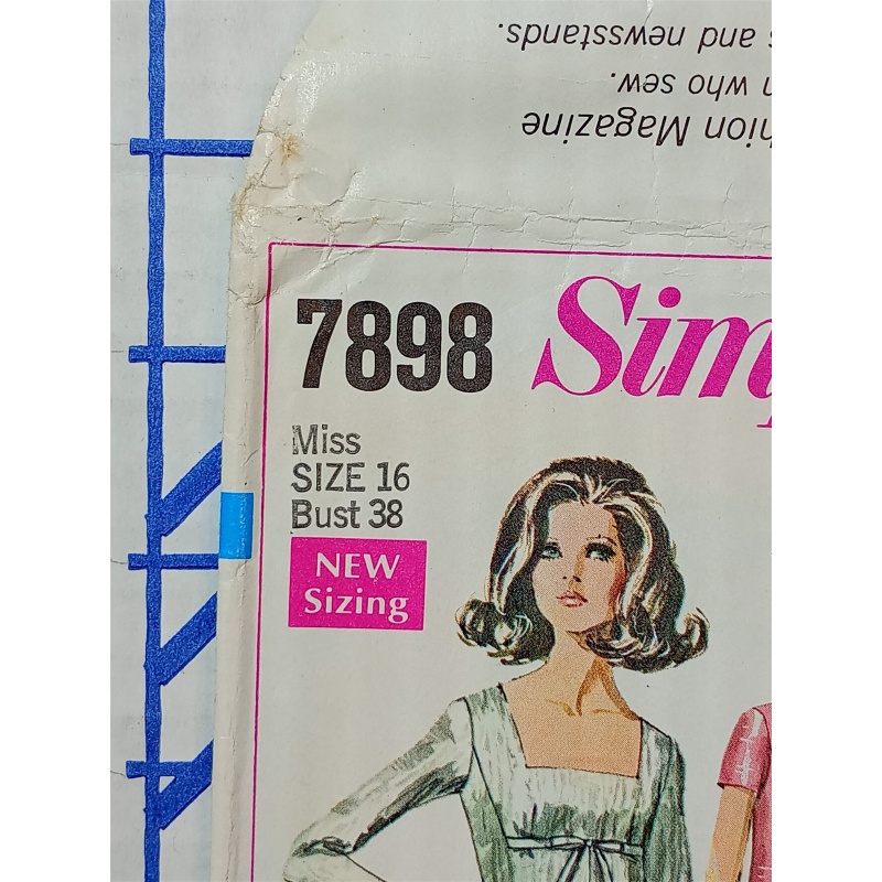 SIMPLICITY 7898 SEWING PATTER SIZE 16