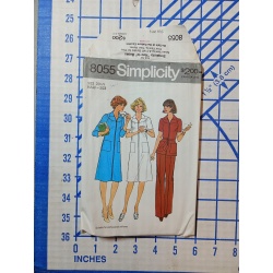 SIMPLISITY 8055 VINTAGE PATTERN SIZE 20.5