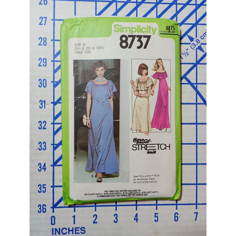 Dress Flounce Off Shoulder SIZE 15.518.5 AND 20.5 Simplicity 8737 Sewing Pattern