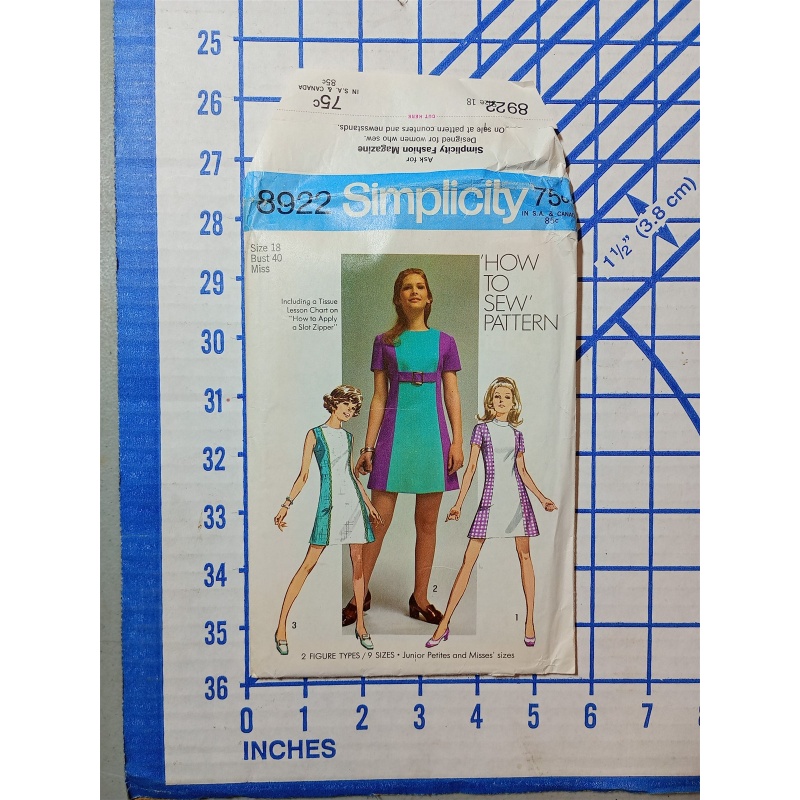 Vintage 1970 Simplicity Pattern #8922 Size 18 Dress