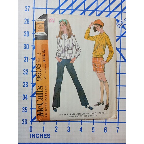 McCalls 9608 Jacket Pants Shorts Junior Sz 16
