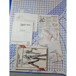 VTG 80s Stretch & Sew Pattern 716 Misses Knit Designer Jeans SIZES 30-46