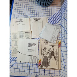 STRETCH AND SEW 430 GORED SKIRTS SIZE 30 -46