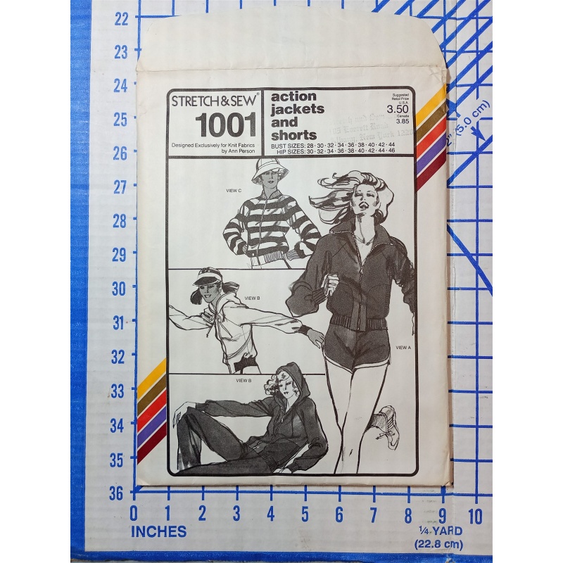 Stretch & Sew Pattern 1001 Womens Action Jackets and Shorts VTG 1979