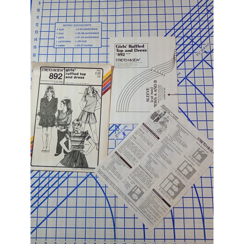 Stretch & Sew Pattern #892 Sizes:21-31Chest 