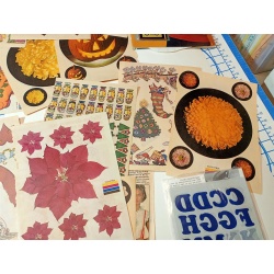 BIG LOT OF ASSORTED IRON ON TRANSFERS