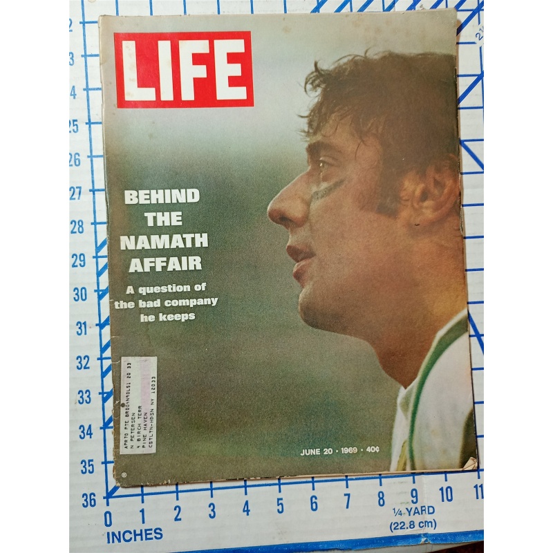 LIFE MAGAZINE June 20, 1969. Behind the Namath Affair.