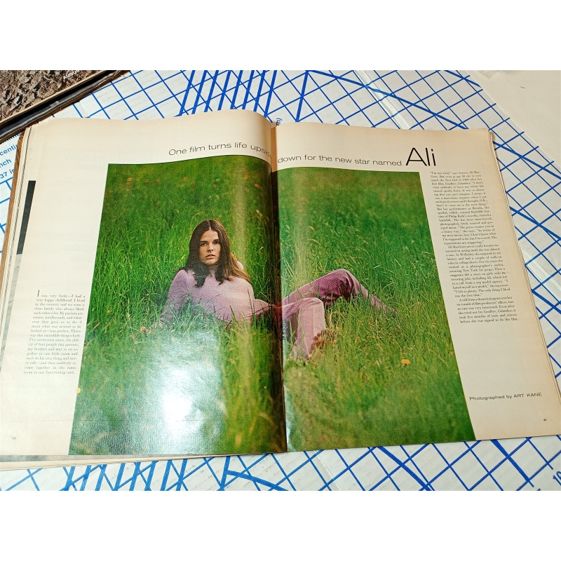 LIFE MAGAZINE June 20, 1969. Behind the Namath Affair.