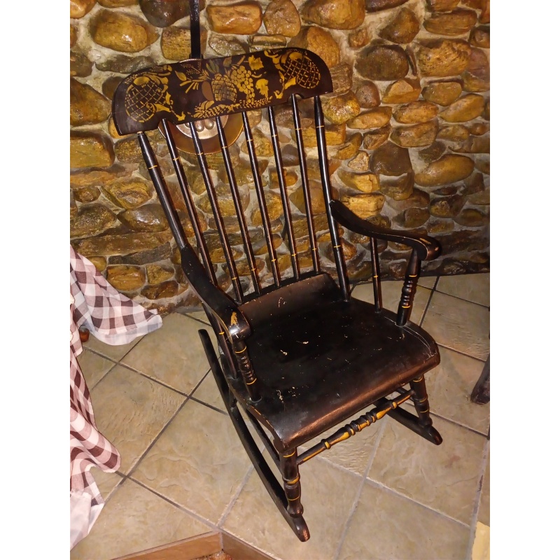 Very Nice Vintage Hand Painted Wodoen Rocking Chair