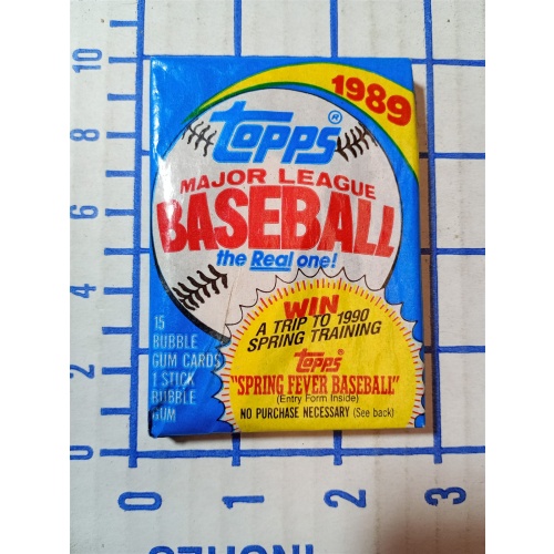 1989 Topps Major League Baseball Bubble Gum Cards 1 Pack w/15 Cards - Unopened