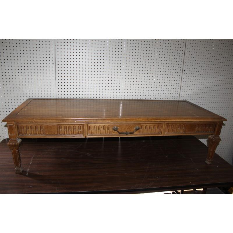 Nice Retro 3 pc. Living Room Set - Coffee Table with 2 End Stands 