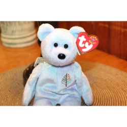 TY Beanie Babies ISSY the Four-Seasons Hotel Bear 2001 P.E. Pellets #87435