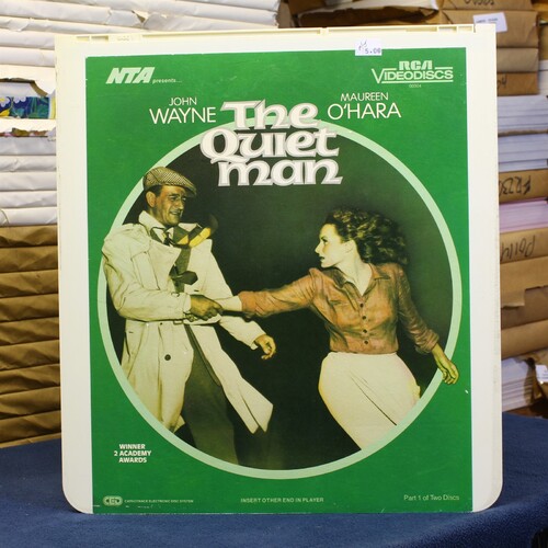The quiet man - John Wayne Maureen OHara - part 1 #87946 - CED
