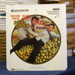 The in-laws Peter Falk Alan Arkin #87998 - CED Video Disc