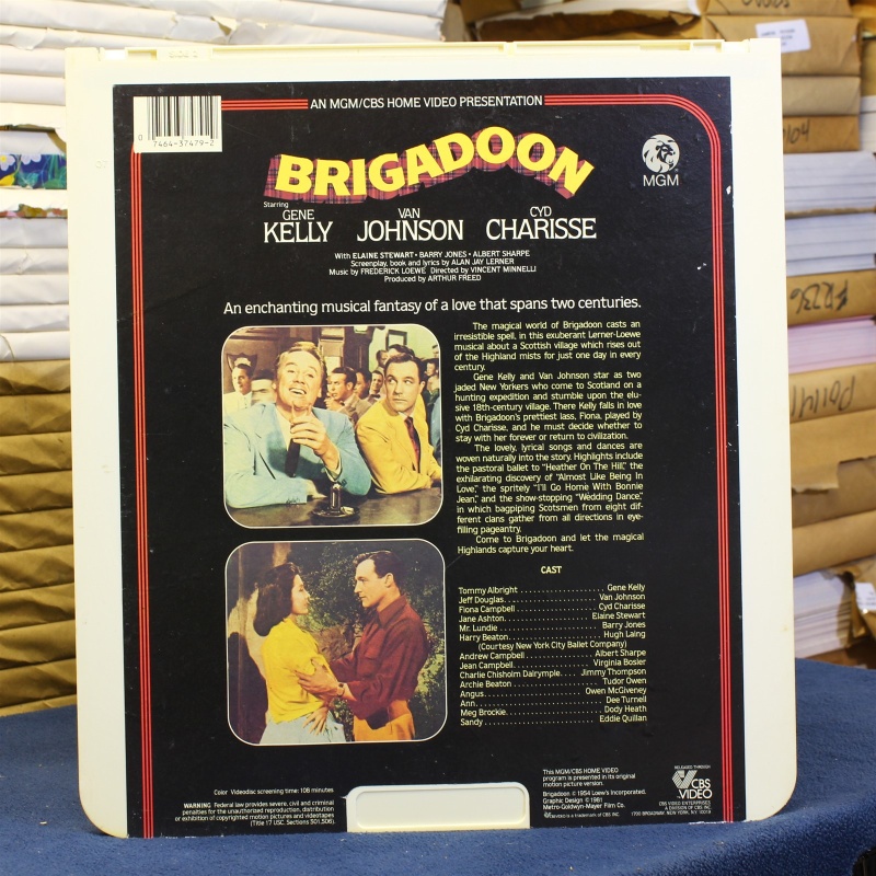 Brigadoon Gene Kelly cyd Charisse #88017 - CED Video Disc