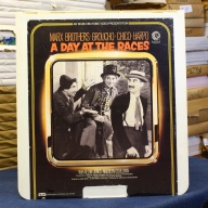 A day at the races Marx Brothers #88020 - CED Video Disc