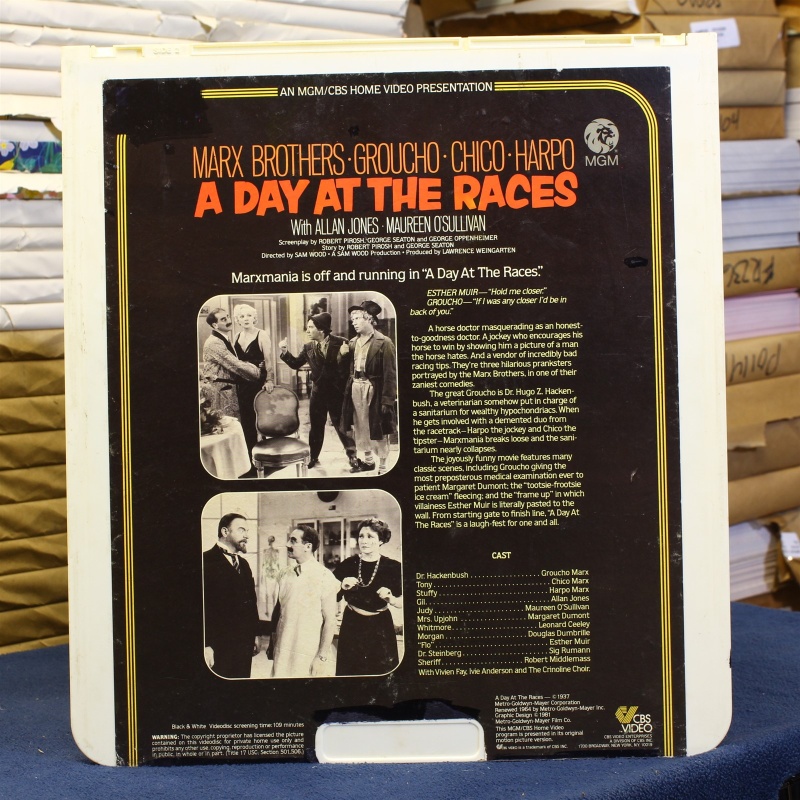 A day at the races Marx Brothers #88020 - CED Video Disc