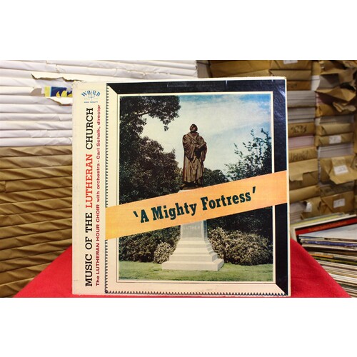 Lutheran Hour Choir; Saint Louis Symphony Orchestra; Carl Schalk A Mighty Fortre