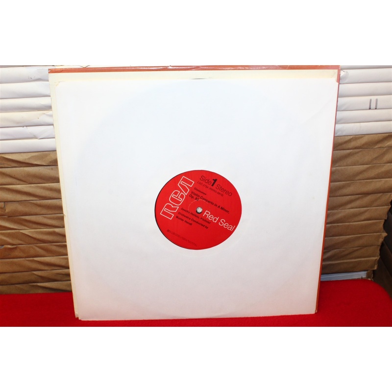 Alexander Glazunov; Wolfgang Amadeus Mozart; Jascha Heifetz; Walter Hendl; Willi