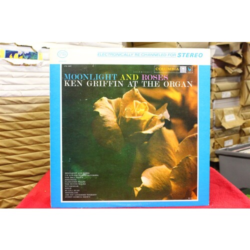 Ken Griffin Moonlight And Roses CS 8848 Vinyl 64-045