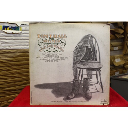 Tom T. Hall The Rhymer And Other Five And Dimers SRM 1-668 Vinyl 64-073