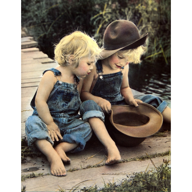 Lot of 2 (11 x 14) Art Print PH261 Nora Hernandez - Little Boy & Girl on the Dock