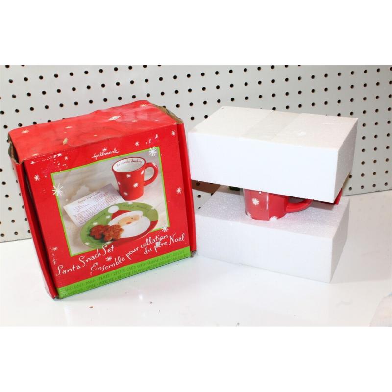 2 Piece Hallmark Snack Set Red Mug Snowflakes & Santa Claus Plate Happy Munching