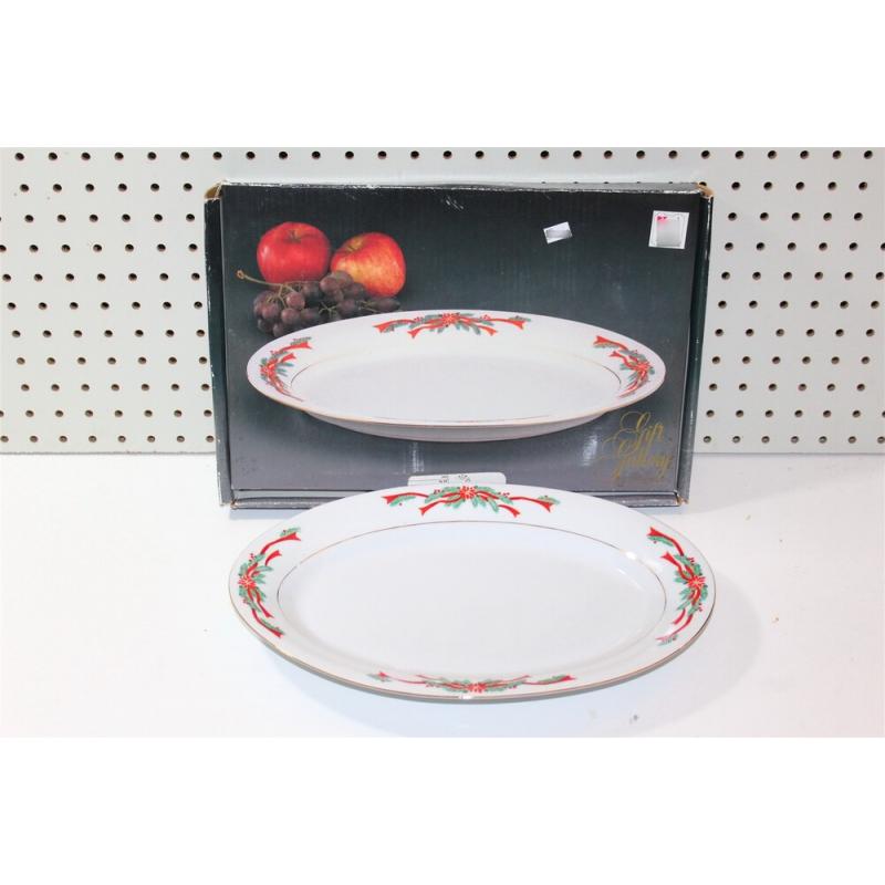 14" Oval Holiday Serving Platter - Poinsettia & Ribbons - Fairfield Fine China