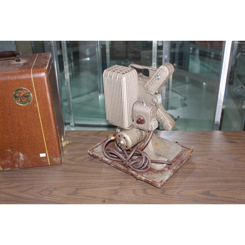 Keystone 16 Mm Projector Model A –82 Projector In Original Case