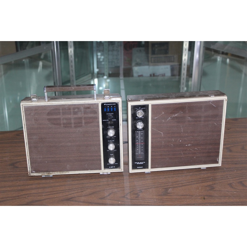 Automatic Radio MFG. Co Solid State 8 Track Portable PEX-1032 No Power For Parts