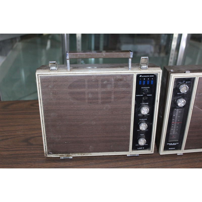 Automatic Radio MFG. Co Solid State 8 Track Portable PEX-1032 No Power For Parts