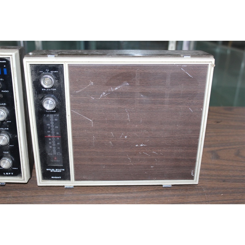 Automatic Radio MFG. Co Solid State 8 Track Portable PEX-1032 No Power For Parts