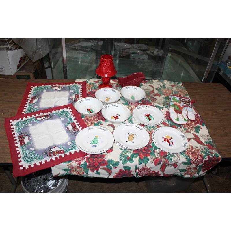 Christmas Lot - Merry Brite Plates & Bowls - Glass Platter & More