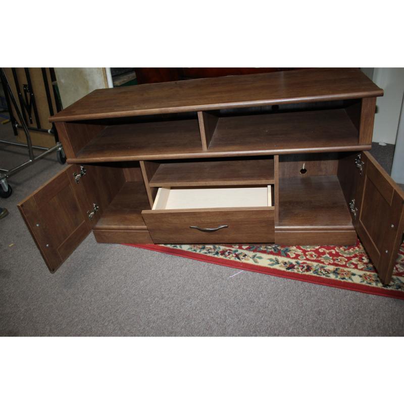 Entertainment stand 46 x 16.5 x 24.5