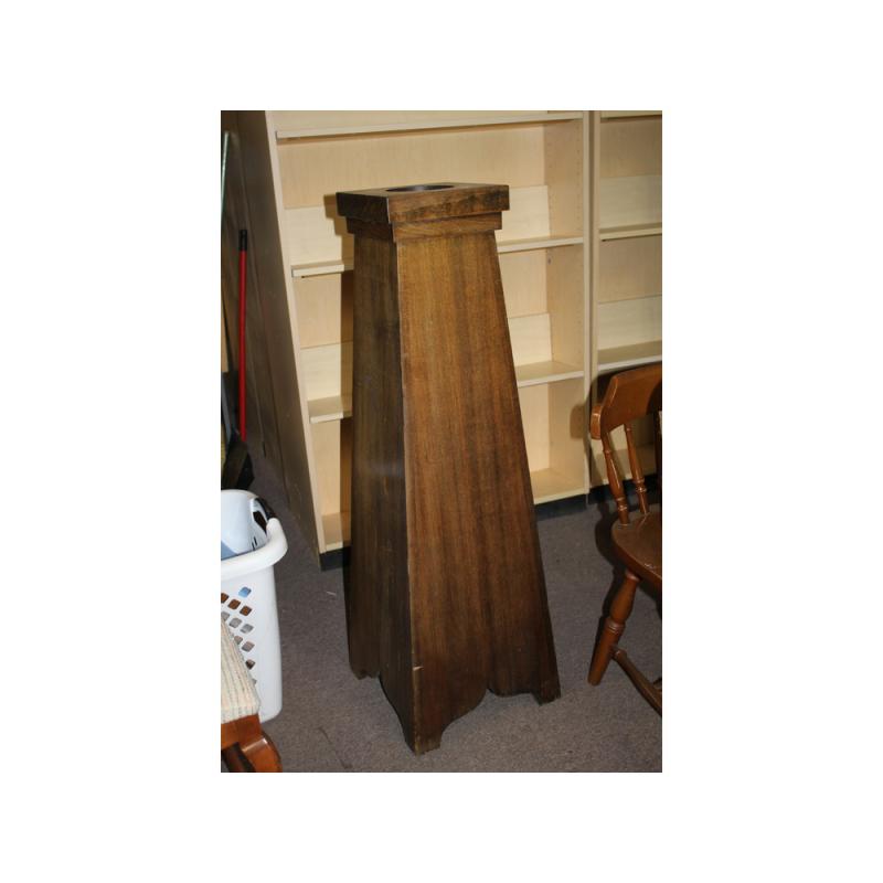 Wooden pillar - base 15 x 15 - top 10 x 10 - 45 inches tall