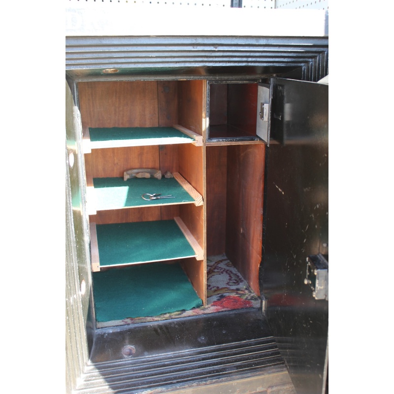 VINTAGE J BAUM Safe & Lock Co, Cincinnati, O. /w Combo & Keys for Interior Locks