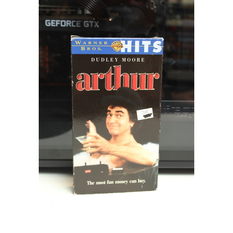 Arthur (1981, VHS) - Comedy; Romance